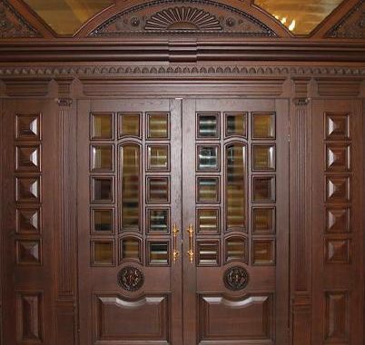 Двойные двери, изготовленные для Салона Итальянской плитки